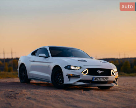 Форд Мустанг 2020 в Житомире на Automoto.ua Белый Форд Мустанг, объемом двигателя 2.3 л и пробегом 107 тыс. км за 22800 $, фото 9 на Automoto.ua