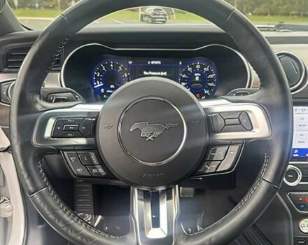 Белый Форд Мустанг, объемом двигателя 2.3 л и пробегом 48 тыс. км за 10000 $, фото 7 на Automoto.ua