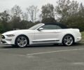Белый Форд Мустанг, объемом двигателя 2.3 л и пробегом 48 тыс. км за 10000 $, фото 2 на Automoto.ua