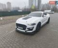 Белый Форд Мустанг, объемом двигателя 4.95 л и пробегом 62 тыс. км за 38000 $, фото 1 на Automoto.ua