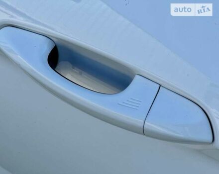 Білий Форд Мустанг, об'ємом двигуна 2.26 л та пробігом 72 тис. км за 21999 $, фото 18 на Automoto.ua