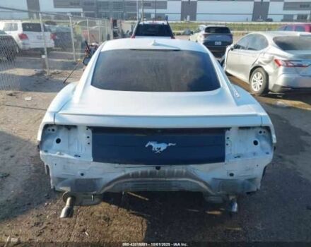 Білий Форд Мустанг, об'ємом двигуна 2.3 л та пробігом 88 тис. км за 7000 $, фото 15 на Automoto.ua