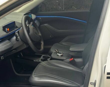 Білий Форд Мустанг, об'ємом двигуна 0 л та пробігом 8 тис. км за 26700 $, фото 8 на Automoto.ua