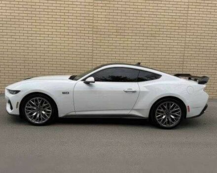 Форд Мустанг 2024 в Хмельницком на Automoto.ua Белый Форд Мустанг, объемом двигателя 5 л и пробегом 15 тыс. км за 27900 $, фото 4 на Automoto.ua