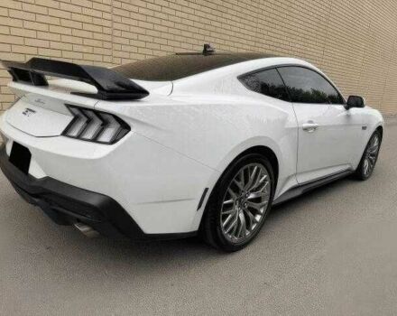 Форд Мустанг 2024 в Хмельницком на Automoto.ua Белый Форд Мустанг, объемом двигателя 5 л и пробегом 15 тыс. км за 27900 $, фото 5 на Automoto.ua
