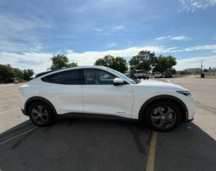 Белый Форд Мустанг, объемом двигателя 0 л и пробегом 20 тыс. км за 9000 $, фото 3 на Automoto.ua