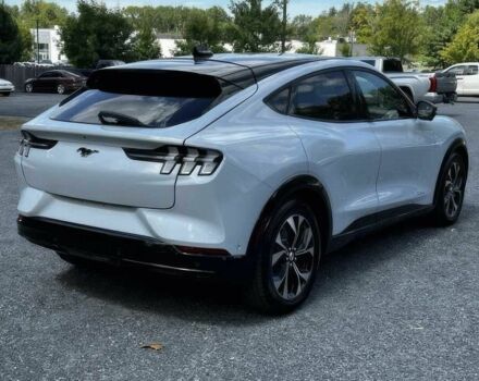 Белый Форд Мустанг, объемом двигателя 0 л и пробегом 17 тыс. км за 9900 $, фото 5 на Automoto.ua