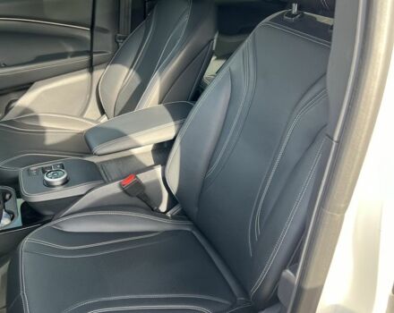 Белый Форд Мустанг, объемом двигателя 0 л и пробегом 31 тыс. км за 33000 $, фото 16 на Automoto.ua