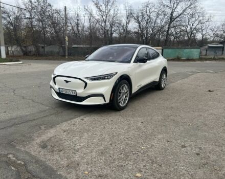 Белый Форд Мустанг, объемом двигателя 0 л и пробегом 31 тыс. км за 33000 $, фото 1 на Automoto.ua