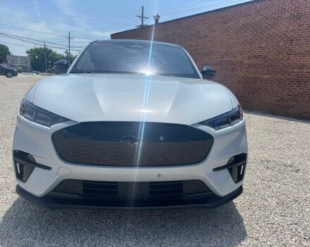 Білий Форд Мустанг, об'ємом двигуна 0 л та пробігом 30 тис. км за 15000 $, фото 1 на Automoto.ua