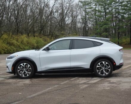 Белый Форд Мустанг, объемом двигателя 0 л и пробегом 12 тыс. км за 15800 $, фото 3 на Automoto.ua