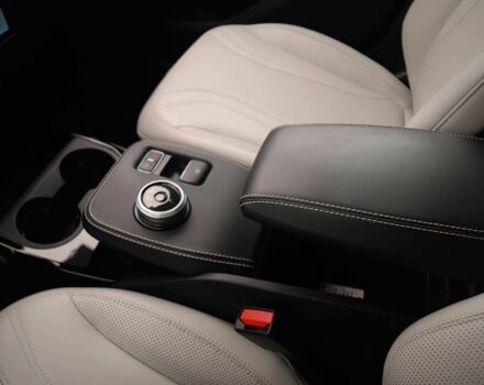 Белый Форд Мустанг, объемом двигателя 0 л и пробегом 12 тыс. км за 15800 $, фото 7 на Automoto.ua