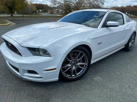 Білий Форд Мустанг, об'ємом двигуна 5 л та пробігом 89 тис. км за 6000 $, фото 1 на Automoto.ua
