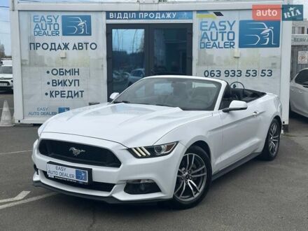 Форд Мустанг 2016 у Києві на Automoto.ua Білий Форд Мустанг, об'ємом двигуна 2.26 л та пробігом 164 тис. км за 17490 $, фото 1 на Automoto.ua