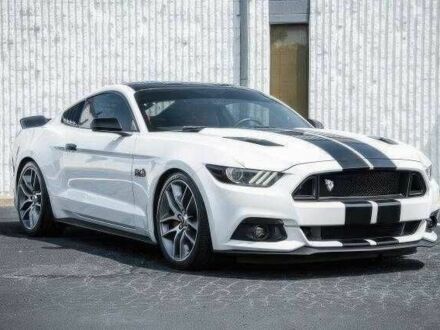 Білий Форд Мустанг, об'ємом двигуна 5 л та пробігом 111 тис. км за 7000 $, фото 1 на Automoto.ua