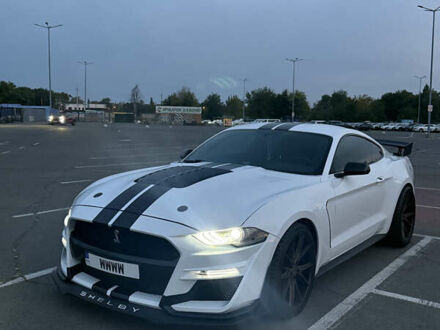 Форд Мустанг 2018 в Днепре (Днепропетровске) на Automoto.ua Белый Форд Мустанг, объемом двигателя 2.26 л и пробегом 149 тыс. км за 30000 $, фото 1 на Automoto.ua
