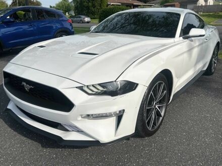 Форд Мустанг 2019 в Виннице на Automoto.ua Белый Форд Мустанг, объемом двигателя 2.3 л и пробегом 39 тыс. км за 12500 $, фото 1 на Automoto.ua