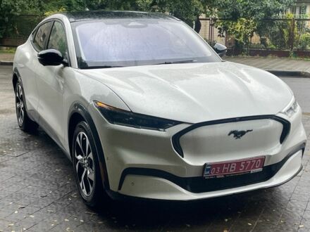 Форд Мустанг 2021 в Львове на Automoto.ua Белый Форд Мустанг, объемом двигателя 0 л и пробегом 60 тыс. км за 20000 $, фото 1 на Automoto.ua
