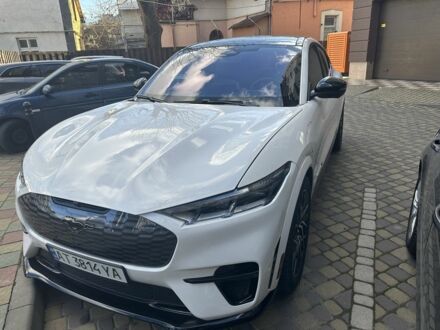 Форд Мустанг 2022 в Ивано-Франковске на Automoto.ua Белый Форд Мустанг, объемом двигателя 0 л и пробегом 36 тыс. км за 35000 $, фото 1 на Automoto.ua