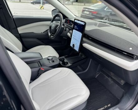 Чорний Форд Мустанг, об'ємом двигуна 0 л та пробігом 47 тис. км за 27700 $, фото 5 на Automoto.ua