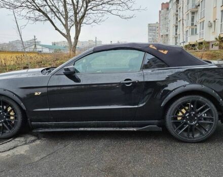 Черный Форд Мустанг, объемом двигателя 3.7 л и пробегом 138 тыс. км за 6500 $, фото 9 на Automoto.ua