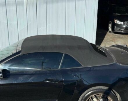 Черный Форд Мустанг, объемом двигателя 2.3 л и пробегом 79 тыс. км за 9000 $, фото 11 на Automoto.ua