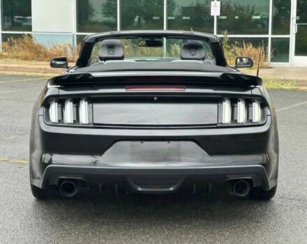 Черный Форд Мустанг, объемом двигателя 2.3 л и пробегом 79 тыс. км за 9000 $, фото 4 на Automoto.ua