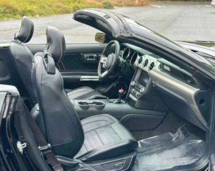 Черный Форд Мустанг, объемом двигателя 2.3 л и пробегом 79 тыс. км за 9000 $, фото 8 на Automoto.ua