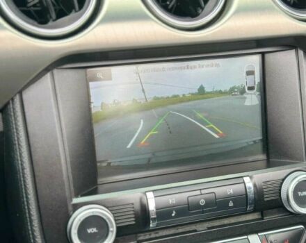 Черный Форд Мустанг, объемом двигателя 2.3 л и пробегом 79 тыс. км за 9000 $, фото 9 на Automoto.ua