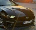 Черный Форд Мустанг, объемом двигателя 2.3 л и пробегом 156 тыс. км за 15800 $, фото 1 на Automoto.ua