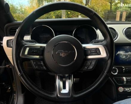 Черный Форд Мустанг, объемом двигателя 2.3 л и пробегом 101 тыс. км за 15990 $, фото 10 на Automoto.ua