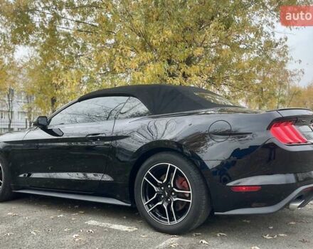 Черный Форд Мустанг, объемом двигателя 2.26 л и пробегом 121 тыс. км за 17999 $, фото 11 на Automoto.ua