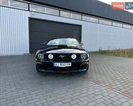 Черный Форд Мустанг, объемом двигателя 4.61 л и пробегом 96 тыс. км за 16000 $, фото 11 на Automoto.ua