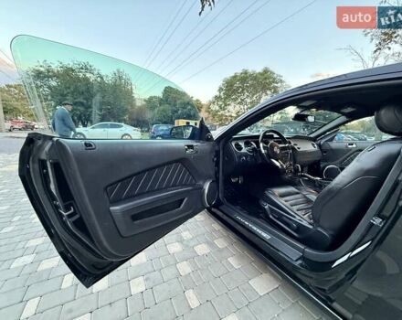 Чорний Форд Мустанг, об'ємом двигуна 3.7 л та пробігом 237 тис. км за 11999 $, фото 30 на Automoto.ua