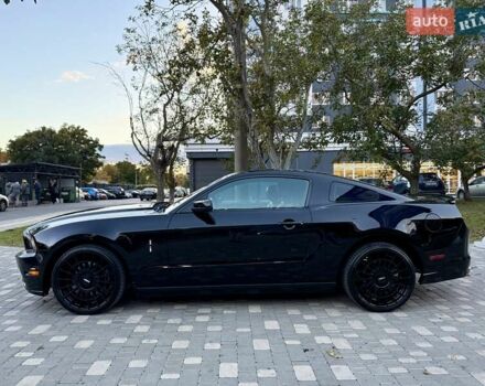 Чорний Форд Мустанг, об'ємом двигуна 3.7 л та пробігом 237 тис. км за 11999 $, фото 3 на Automoto.ua