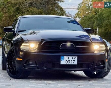 Чорний Форд Мустанг, об'ємом двигуна 3.7 л та пробігом 237 тис. км за 11999 $, фото 22 на Automoto.ua