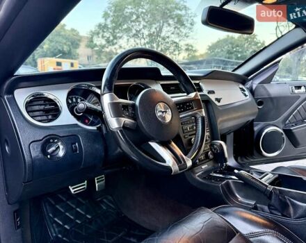 Чорний Форд Мустанг, об'ємом двигуна 3.7 л та пробігом 237 тис. км за 11999 $, фото 39 на Automoto.ua