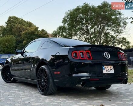 Чорний Форд Мустанг, об'ємом двигуна 3.7 л та пробігом 237 тис. км за 11999 $, фото 26 на Automoto.ua