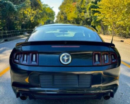 Черный Форд Мустанг, объемом двигателя 3.7 л и пробегом 87 тыс. км за 6300 $, фото 5 на Automoto.ua