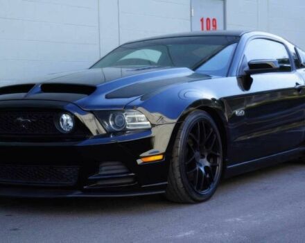 Черный Форд Мустанг, объемом двигателя 5 л и пробегом 80 тыс. км за 8800 $, фото 2 на Automoto.ua