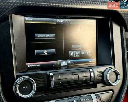 Черный Форд Мустанг, объемом двигателя 2.26 л и пробегом 198 тыс. км за 14300 $, фото 25 на Automoto.ua