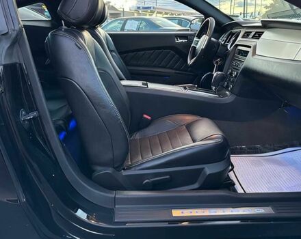 Форд Мустанг 2014 в Житомире на Automoto.ua Черный Форд Мустанг, объемом двигателя 5 л и пробегом 84 тыс. км за 7100 $, фото 10 на Automoto.ua