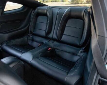 Чорний Форд Мустанг, об'ємом двигуна 5 л та пробігом 121 тис. км за 4500 $, фото 12 на Automoto.ua