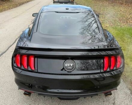 Черный Форд Мустанг, объемом двигателя 5 л и пробегом 78 тыс. км за 10990 $, фото 4 на Automoto.ua