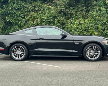 Черный Форд Мустанг, объемом двигателя 5 л и пробегом 70 тыс. км за 8500 $, фото 4 на Automoto.ua