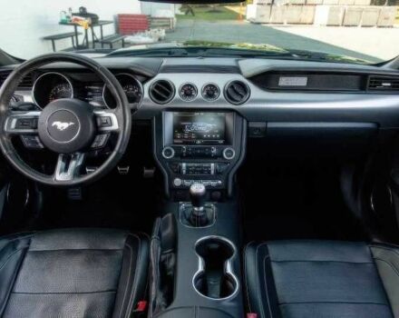 Чорний Форд Мустанг, об'ємом двигуна 5 л та пробігом 121 тис. км за 4500 $, фото 8 на Automoto.ua