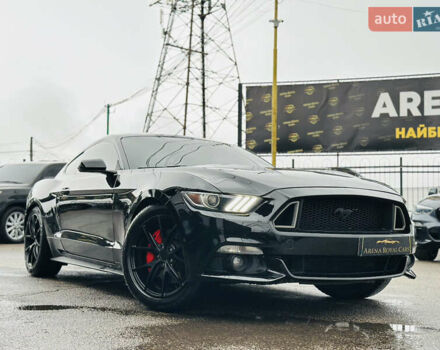 Черный Форд Мустанг, объемом двигателя 2.26 л и пробегом 131 тыс. км за 15300 $, фото 2 на Automoto.ua