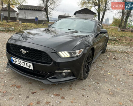 Черный Форд Мустанг, объемом двигателя 2.3 л и пробегом 140 тыс. км за 11777 $, фото 22 на Automoto.ua