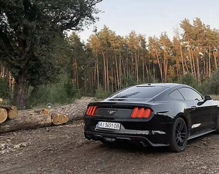 Черный Форд Мустанг, объемом двигателя 2.26 л и пробегом 180 тыс. км за 12000 $, фото 35 на Automoto.ua