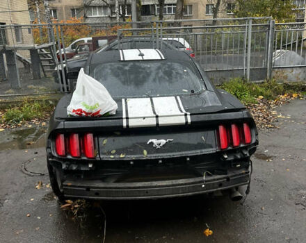Черный Форд Мустанг, объемом двигателя 2.26 л и пробегом 110 тыс. км за 7000 $, фото 3 на Automoto.ua